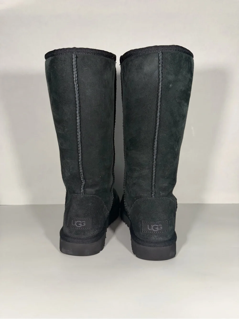 UGG Classic Tall Black Suede Sheepskin Boots Womens Size 7.5 Genuine Winter